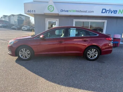 Photos of 2016 Hyundai Sonata 2.4L SE for sale in Wichita, KS at Drive Now Wichita
