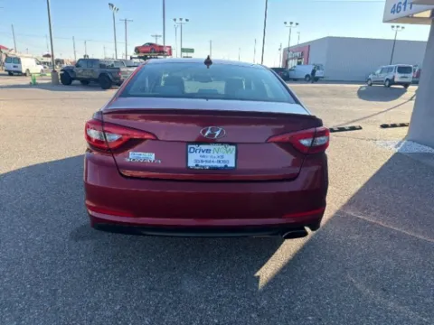 More photos of 2016 Hyundai Sonata 2.4L SE at Drive Now Wichita, KS
