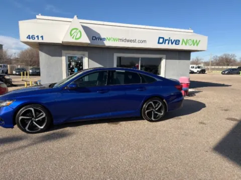 Photos of 2018 Honda Accord Sedan Sport 2.0T for sale in Wichita, KS at Drive Now Wichita