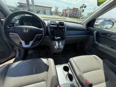More photos of 2009 Honda CR-V EX-L at Drive Now Wichita, KS