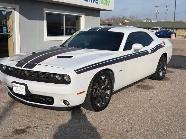 White 2015 Dodge Challenger R/T for sale in Wichita, KS