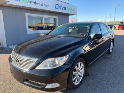 Black 2007 Lexus LS 460 LWB for sale in Wichita, KS