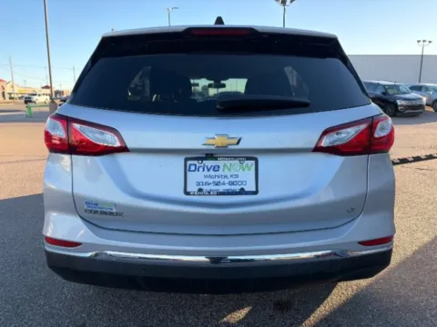 More photos of 2018 Chevrolet Equinox LT at Drive Now Wichita, KS
