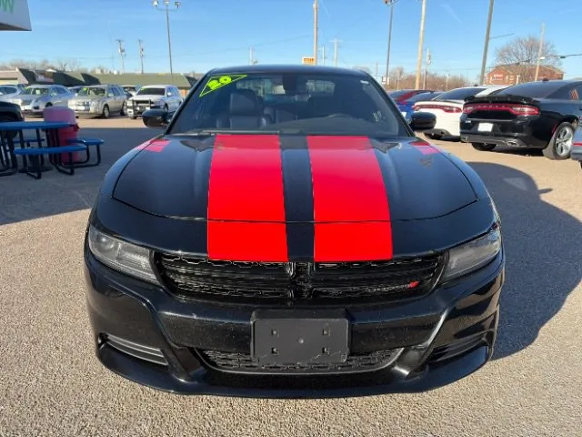 Dodge Charger photo 8