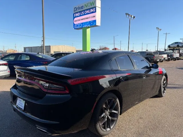 Dodge Charger photo 5