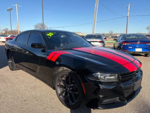 Dodge Charger photo 7