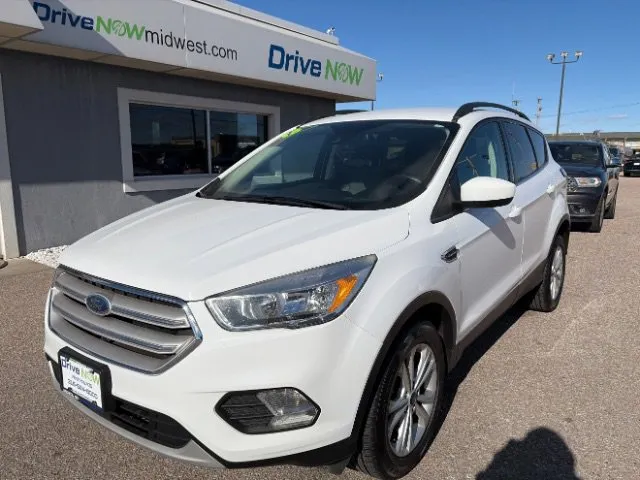 White 2018 Ford Escape SE for sale in Wichita, KS