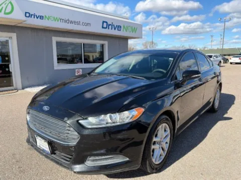 Black 2015 Ford Fusion SE for sale in Wichita, KS