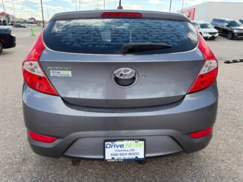 More photos of 2017 Hyundai Accent SE at Drive Now Wichita, KS