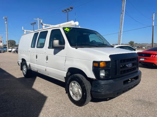 Ford Econoline photo 7