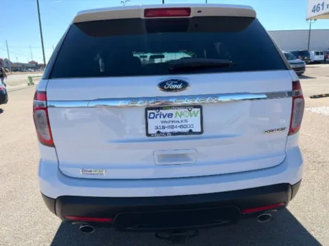 More photos of 2015 Ford Explorer at Drive Now Wichita, KS