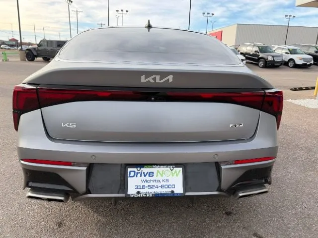 Kia K5 photo 4