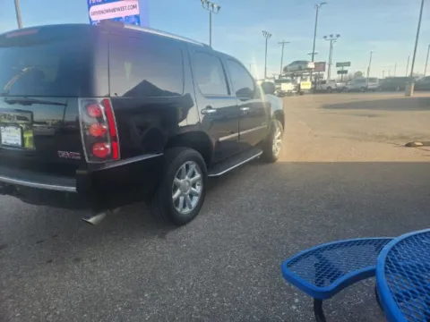 More photos of 2011 GMC Yukon Denali at Drive Now Wichita, KS