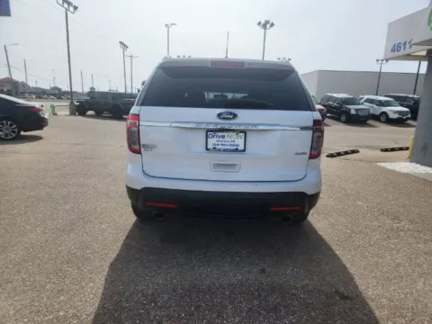 More photos of 2015 Ford Explorer XLT at Drive Now Wichita, KS