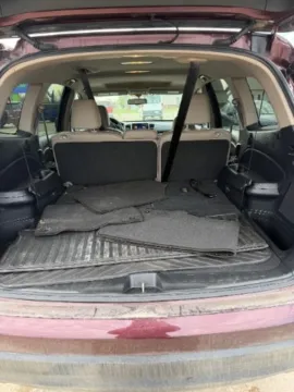 More photos of 2017 Honda Pilot EX-L at Drive Now Wichita, KS