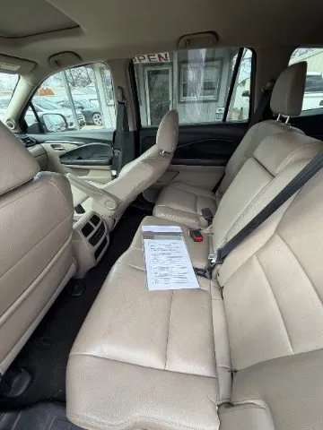 Honda Pilot photo 7