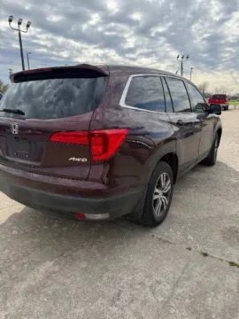 More photos of 2017 Honda Pilot EX-L at Drive Now Wichita, KS