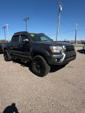 Gray 2015 Toyota Tacoma Double Cab V6 5AT 4W for sale in Wichita, KS