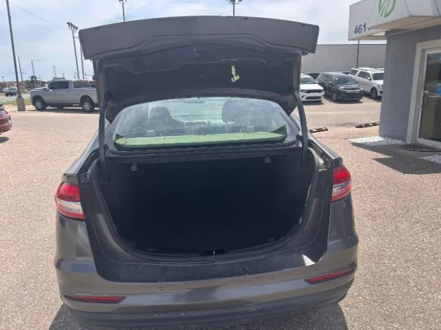 Ford Fusion photo 23