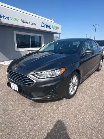 Ford Fusion photo 3