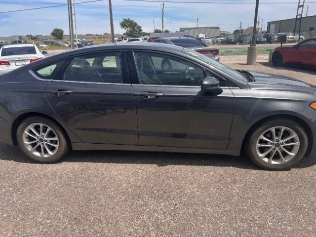 Ford Fusion photo 19