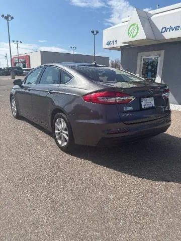 Ford Fusion photo 5