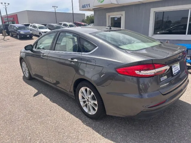 Ford Fusion photo 22