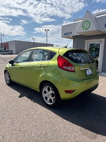 Ford Fiesta photo 5