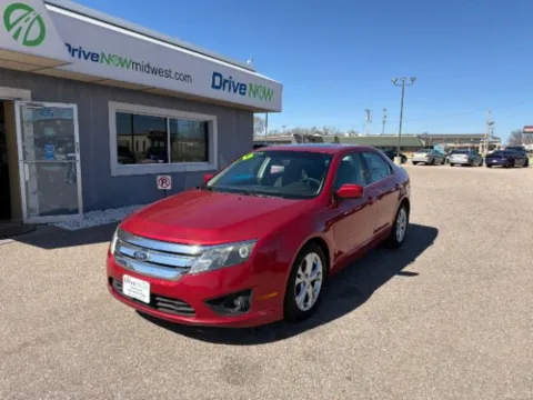 Red 2012 Ford Fusion SE for sale in Wichita, KS