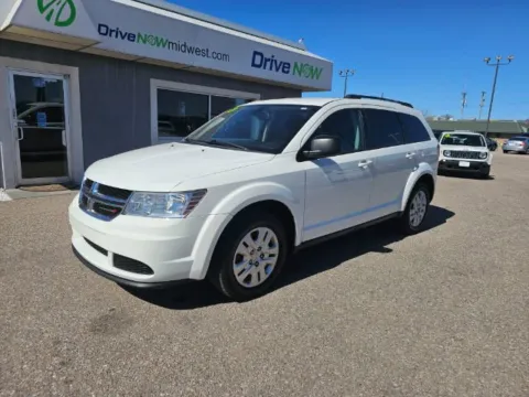 White 2018 Dodge Journey SE for sale in Wichita, KS