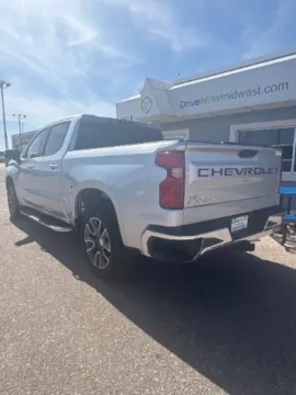 More photos of 2019 Chevrolet Silverado 1500 LT at Drive Now Wichita, KS