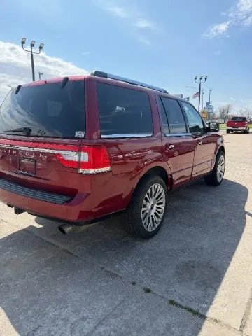 Lincoln Navigator photo 3