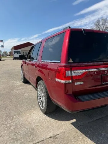 Lincoln Navigator photo 4