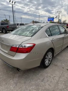 More photos of 2013 Honda Accord Sdn EX-L at Drive Now Wichita, KS