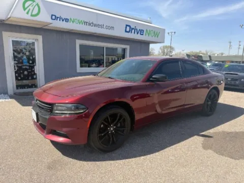 Red 2017 Dodge Charger SXT for sale in Wichita, KS