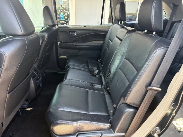Honda Pilot photo 11