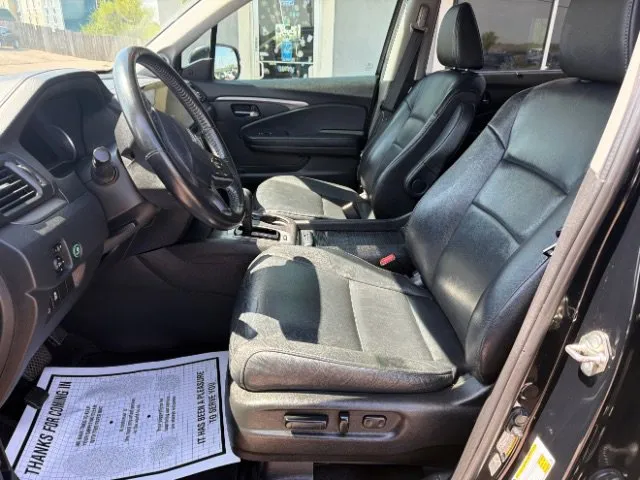 Honda Pilot photo 12