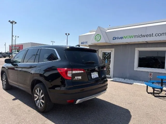 Honda Pilot photo 3