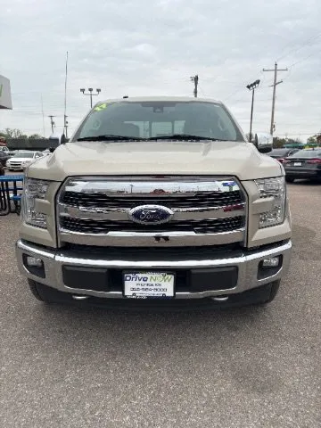 Ford F-150 photo 2