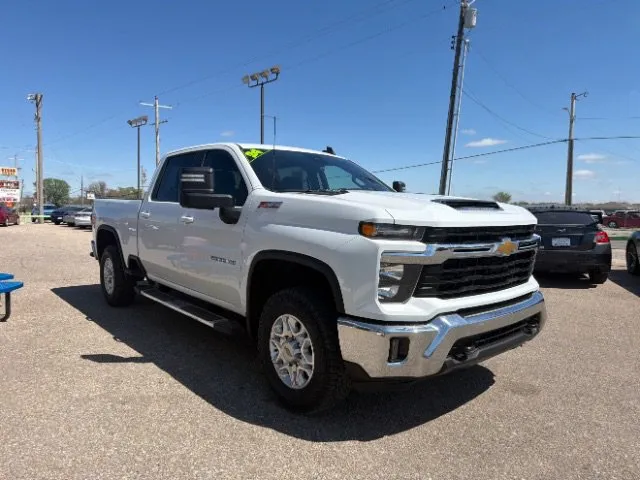 Chevrolet Silverado photo 7