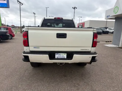 More photos of 2014 GMC Sierra 1500 Denali at Drive Now Wichita, KS