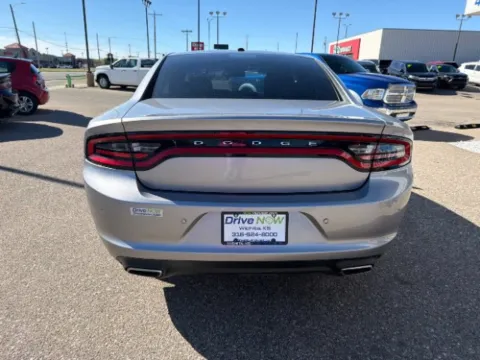 More photos of 2015 Dodge Charger SE at Drive Now Wichita, KS