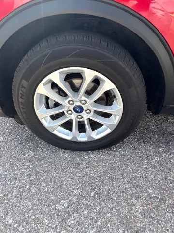 Ford Escape photo 16