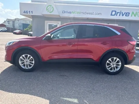 More photos of 2022 Ford Escape SE at Drive Now Wichita, KS