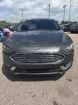 Photos of 2017 Ford Fusion SE for sale in Wichita, KS at Drive Now Wichita