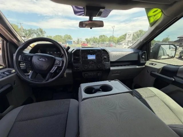 Ford F-150 photo 7