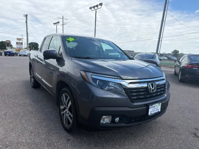 Honda Ridgeline photo 7