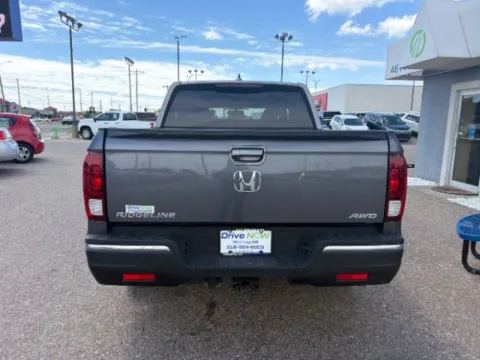 More photos of 2017 Honda Ridgeline RTL-T at Drive Now Wichita, KS