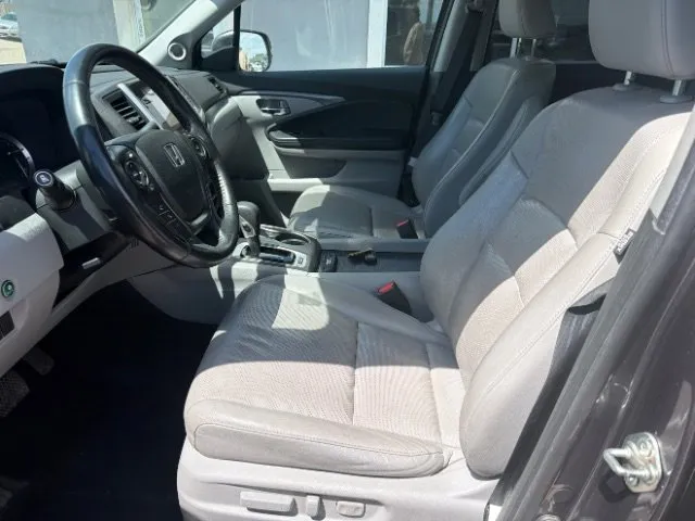 Honda Ridgeline photo 10