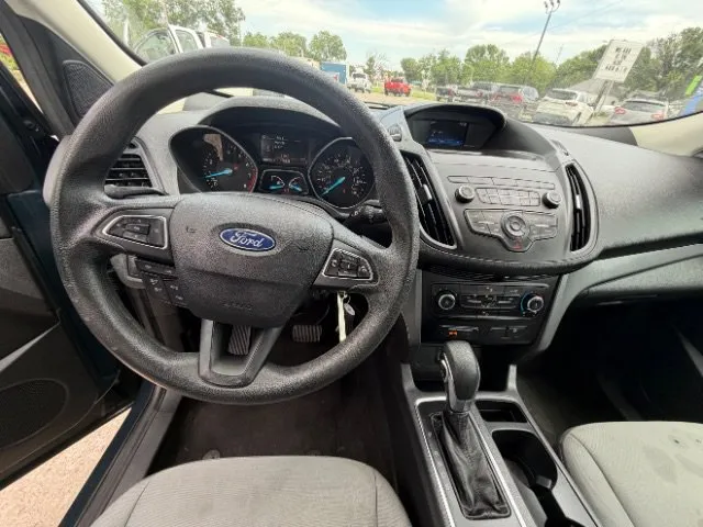 Ford Escape photo 6